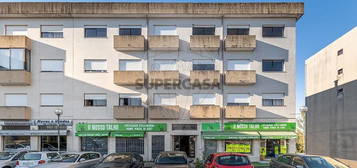 Apartamento T3 à venda em Amares