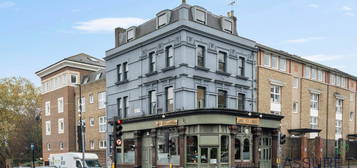 Property to rent in Essex Road, London N1