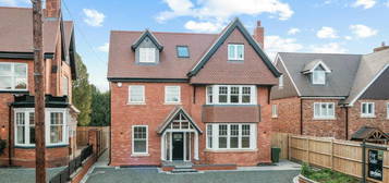 6 bedroom detached house for sale