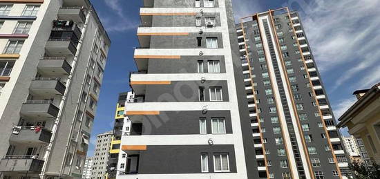 AHM GAYRİMENKULDEN KİRALIK DAİRE 3+1 AÇIK MUTFAK