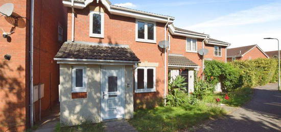 Property to rent in Armstrong Drive, Bedford MK42