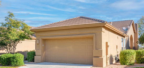 24623 S Golfview Dr, Sun Lakes, AZ 85248