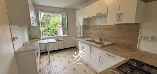 Maison  à vendre, 5 pièces, 4 chambres, 102 m²