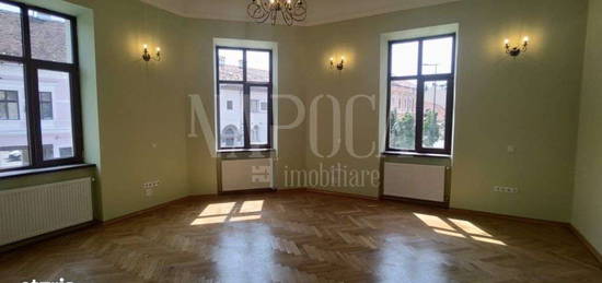 Apartament 3 camere de vanzare in Centru, Cluj Napoca