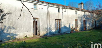 Maison longère  à vendre, 5 pièces, 2 chambres, 111 m²