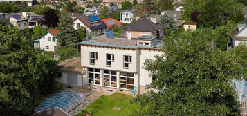 Modernes Haus in Perchtoldsdorfer Toplage