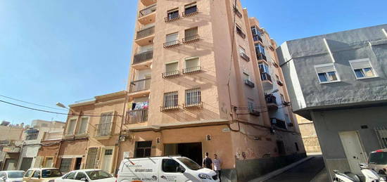 Piso en venta en Regocijos, 127, Plaza de Toros - Santa Rita