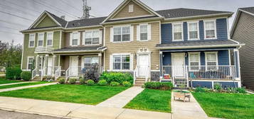 249 Rainbow Falls Mnr, Chestermere, AB T1X 0M4