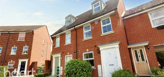 3 bedroom semi-detached house