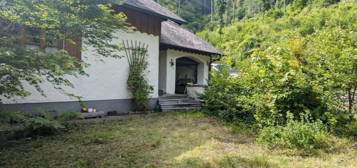 tolles Einfamilienhaus im Landhausstil mit eigenem Rodlzugang