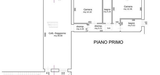 Appartamento su due piani in vendita in viale Comasco Comaschi