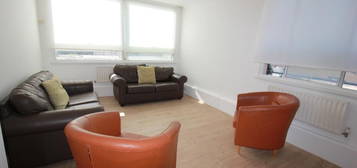 3 bedroom flat to rent