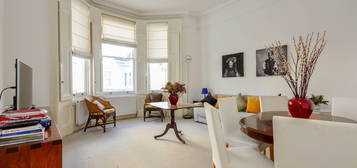 Flat for sale in Cranley Gardens, South Kensington, London SW7