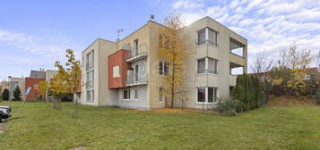 Byt 3+kk, 83 m², Hostivice, 253 01