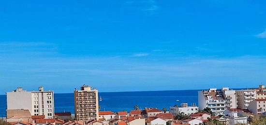 Appartement vue panoramique mer et montagne