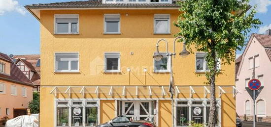 Ein Juwel in Keltern: Gepflegtes Mehrfamilienhaus mit 5 Wohnungen und einem Ladenlokal