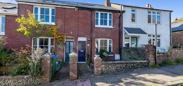 4 bedroom terraced house for sale