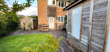 Property to rent in Cherry Tree Close, Wilmslow SK9