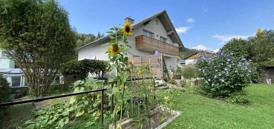 Kobenz: 3 Zimmer Hausetage mit eigenem Garten und Balkon in ruhiger Wohnlage