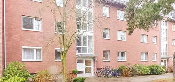 Gut geschnittene Wohnung mit Balkon