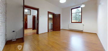 Pronájem bytu 1+1 35 m²