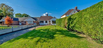 2 bedroom detached bungalow for sale