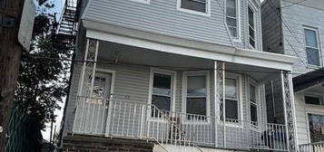 64 W 11th St, Bayonne, NJ 07002