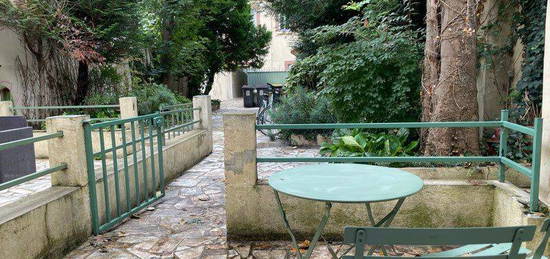 Studio 10 min de Paris Saint Lazare rez-de-jardin