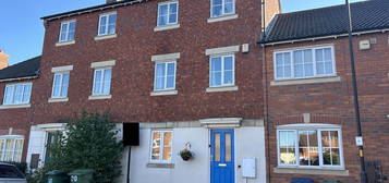 Town house for sale in Clifford Avenue, Walton Cardiff, Tewkesbury GL20