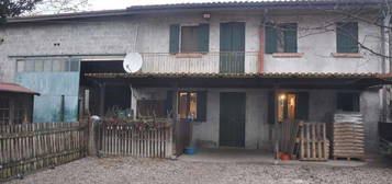 Casa o villa all'asta in via Din, 9