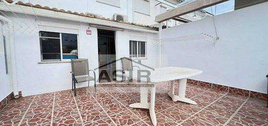 Casa en avenida De Blasco Ibáñez en Benicull de Xuquer