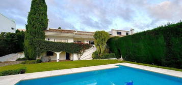 Casa en carretera De Benahavis en Benahavís