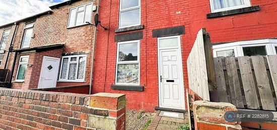 2 bedroom terraced house