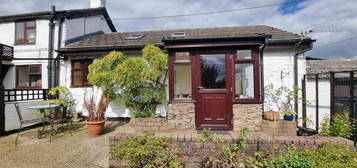 1 bedroom semi-detached bungalow to rent