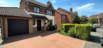 3 bedroom detached house to rent