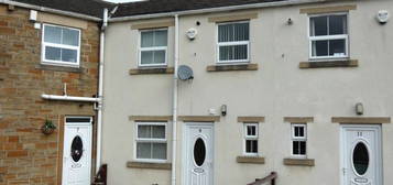 2 bed terraced house to rent