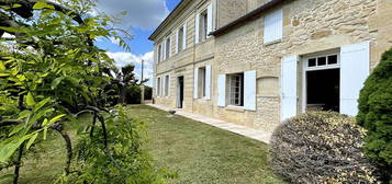 Maison  à vendre, 7 pièces, 3 chambres, 187 m²