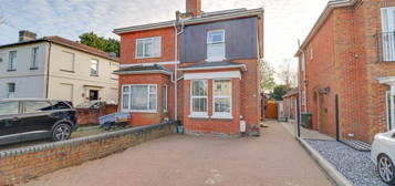 4 bedroom semi-detached house for sale