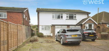 3 bedroom semi-detached house