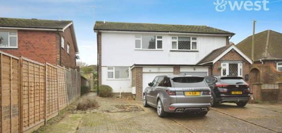 3 bedroom semi-detached house