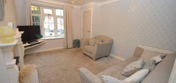 2 bedroom detached house for sale