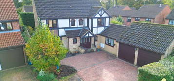 Detached house for sale in The Brackens, Crowthorne, Berkshire RG45