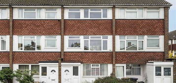 Maisonette for sale in Dorville Road, London SE12