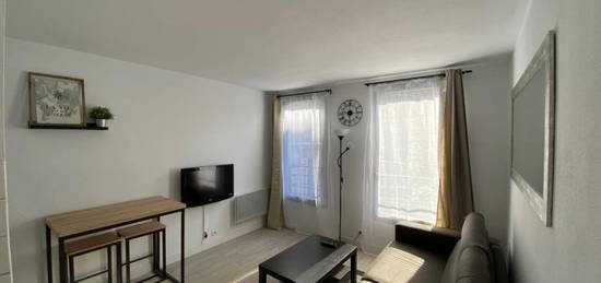 Appartement meublé  à louer, 2 pièces, 23 m², Étage 3/–