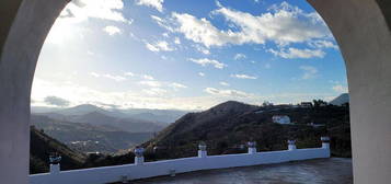 Casa rural en Almogía