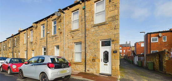 2 bedroom end of terrace house