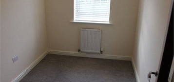 3 bed town house to rent