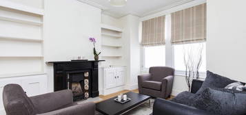 Flat to rent in New Kings Road, Parsons Green SW6