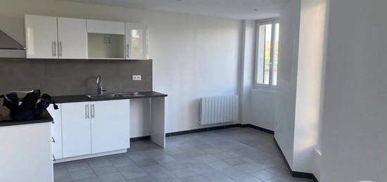 Location appartement 3 pièces 48 m²