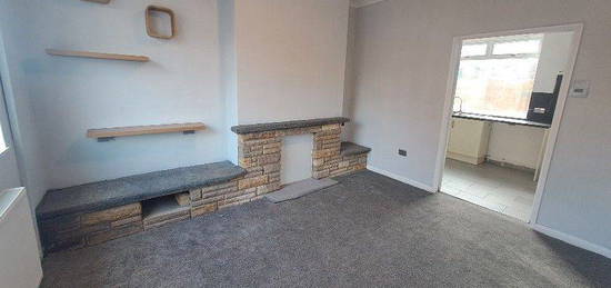 2 bed terraced house to rent